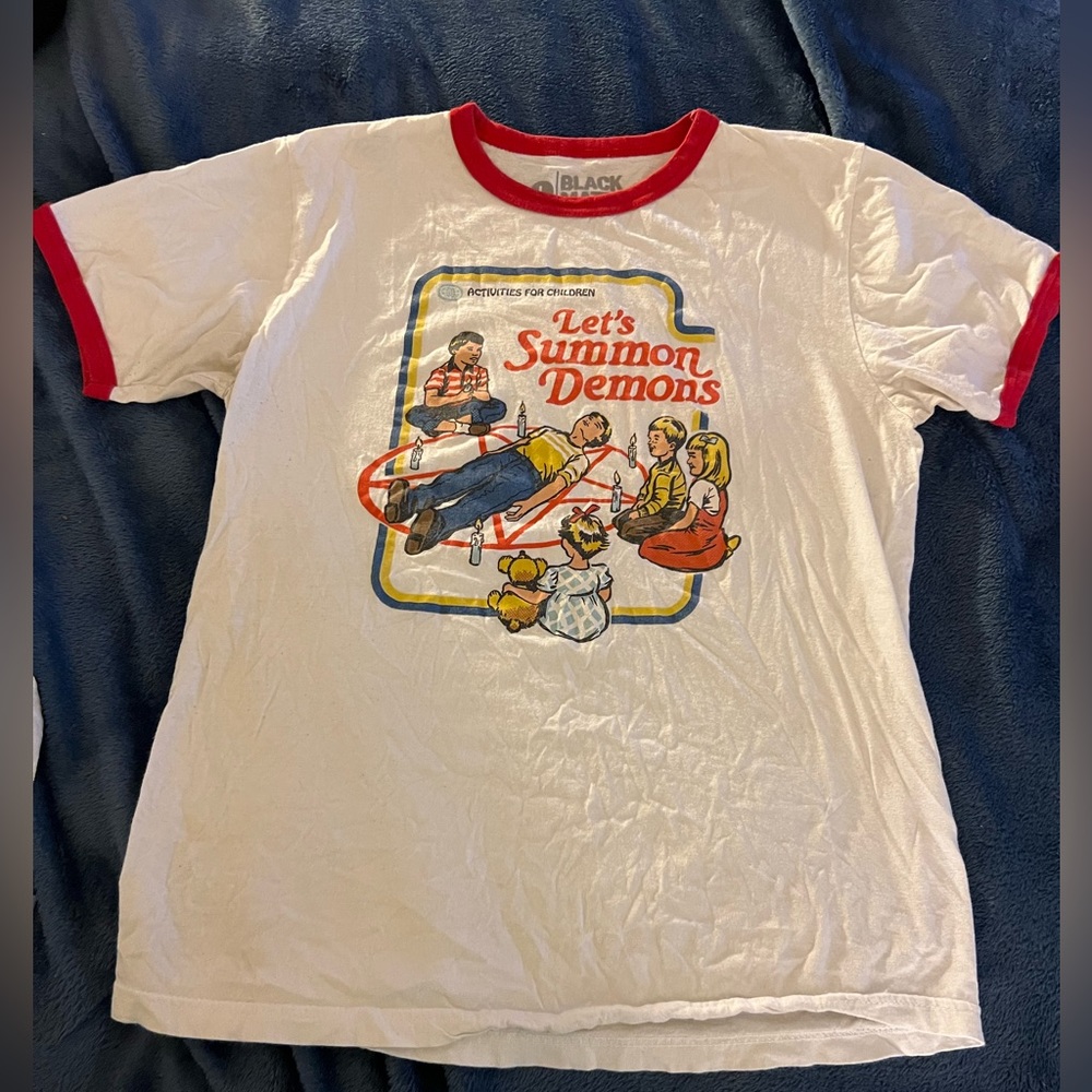 Women’s tee
